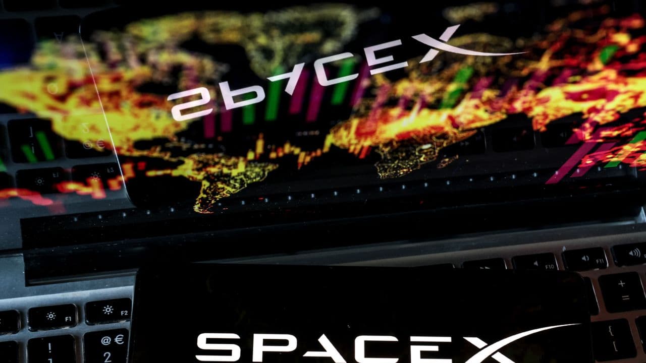 https://stocktwits.com/news articles/markets/equity/space x reportedly nears 60 b cursor acquisition/cZofjR6RJ9x https://stocktwits.com/news articles/markets/equity/space x reportedly nears 60 b cursor acquisition/cZofjR6RJ9x
