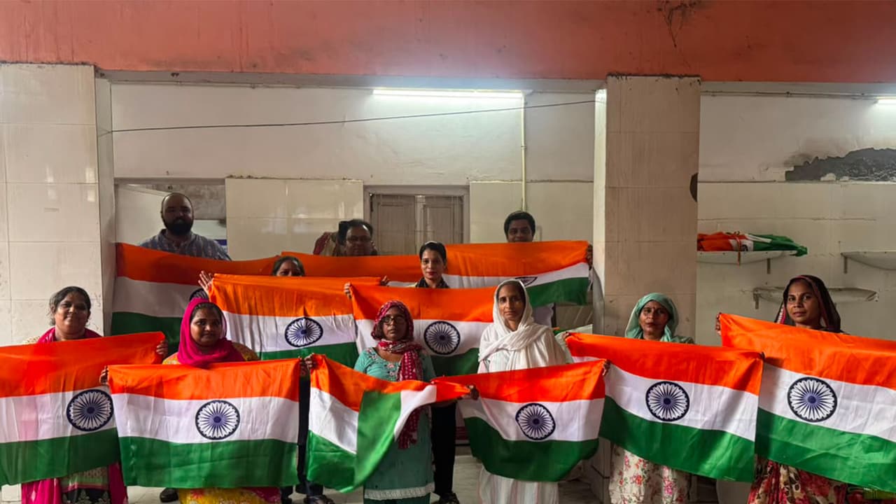Har Ghar Tiranga’ campaign (Photo/CMO) Har Ghar Tiranga’ campaign (Photo/CMO)