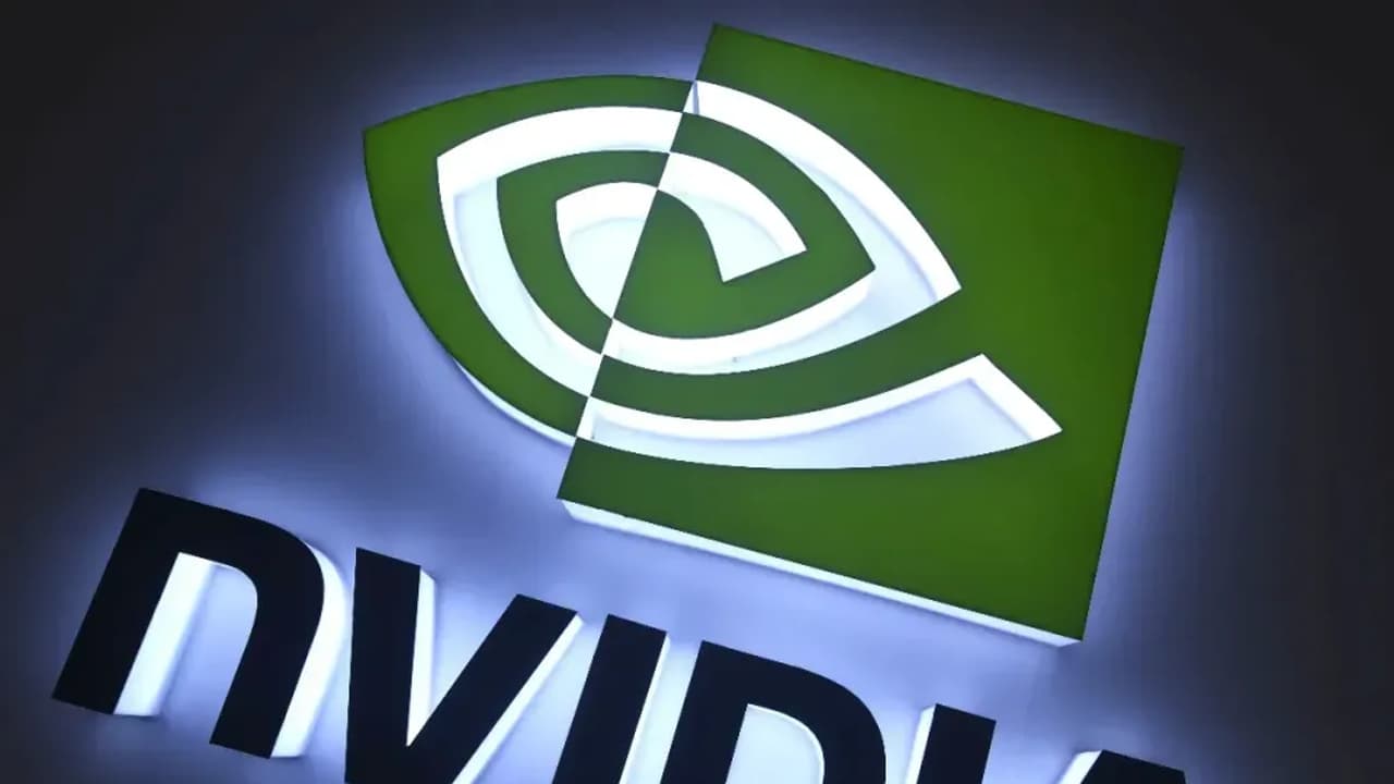 https://stocktwits.com/news articles/markets/equity/nvidia bull hails robust q1 beat despite chins curbs/ch0AemyRbsH
