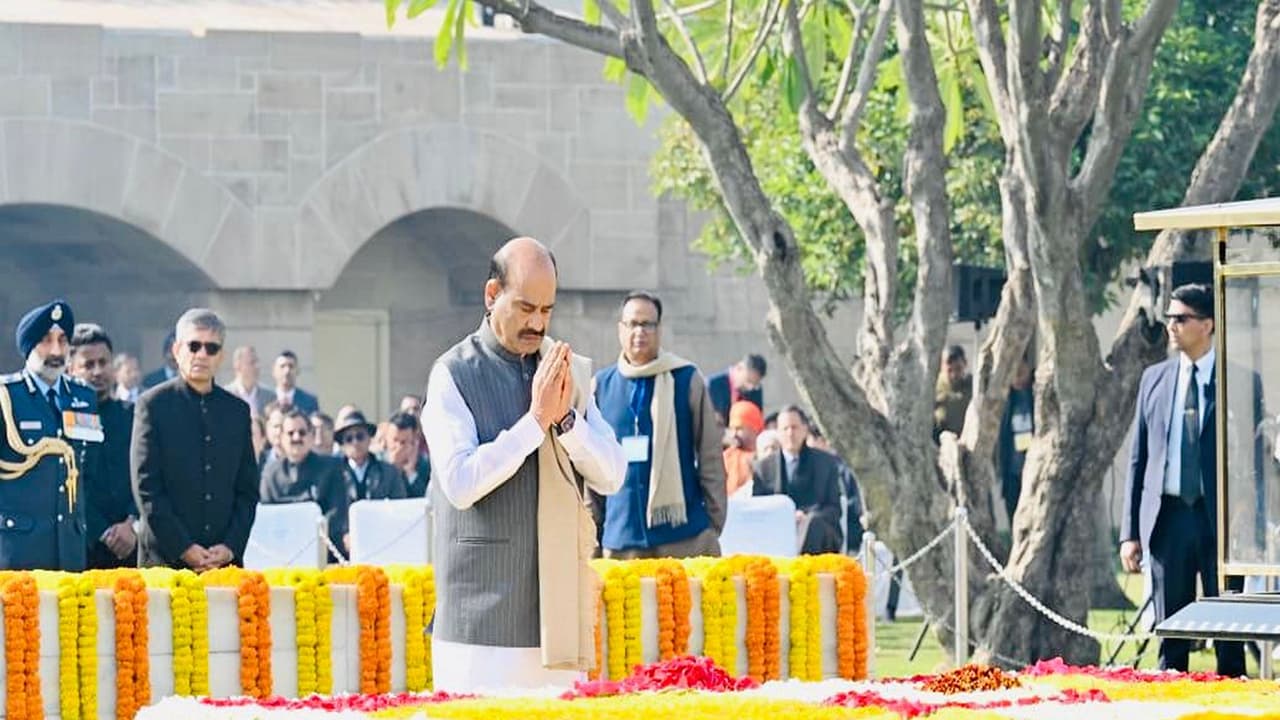 Om Birla pays tribute to Mahatma Gandhi at Raj Ghat, Delhi (Photo/ANI) Om Birla pays tribute to Mahatma Gandhi at Raj Ghat, Delhi (Photo/ANI)