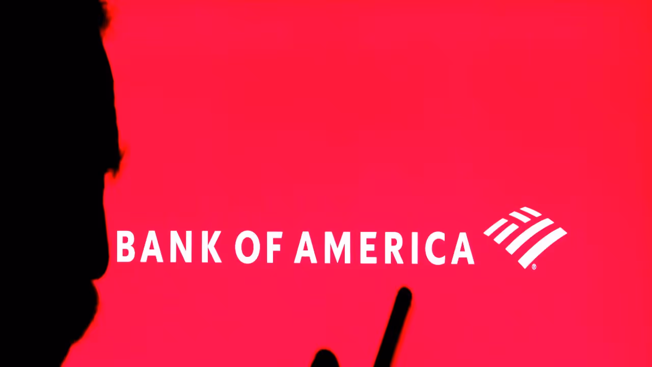 Bank Of America Gets An Upgrade, Price Target Hike By Baird: Retail Optimism Rises Despite Stock Slipping Below 200 Day SMA