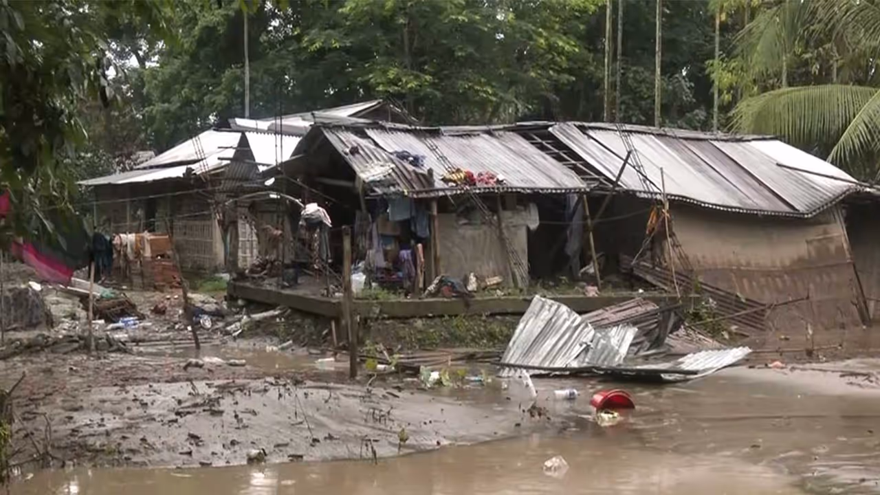 Assam's Sivasagar devastated by the Dikhow River flood (Photo/ANI) Assam's Sivasagar devastated by the Dikhow River flood (Photo/ANI)