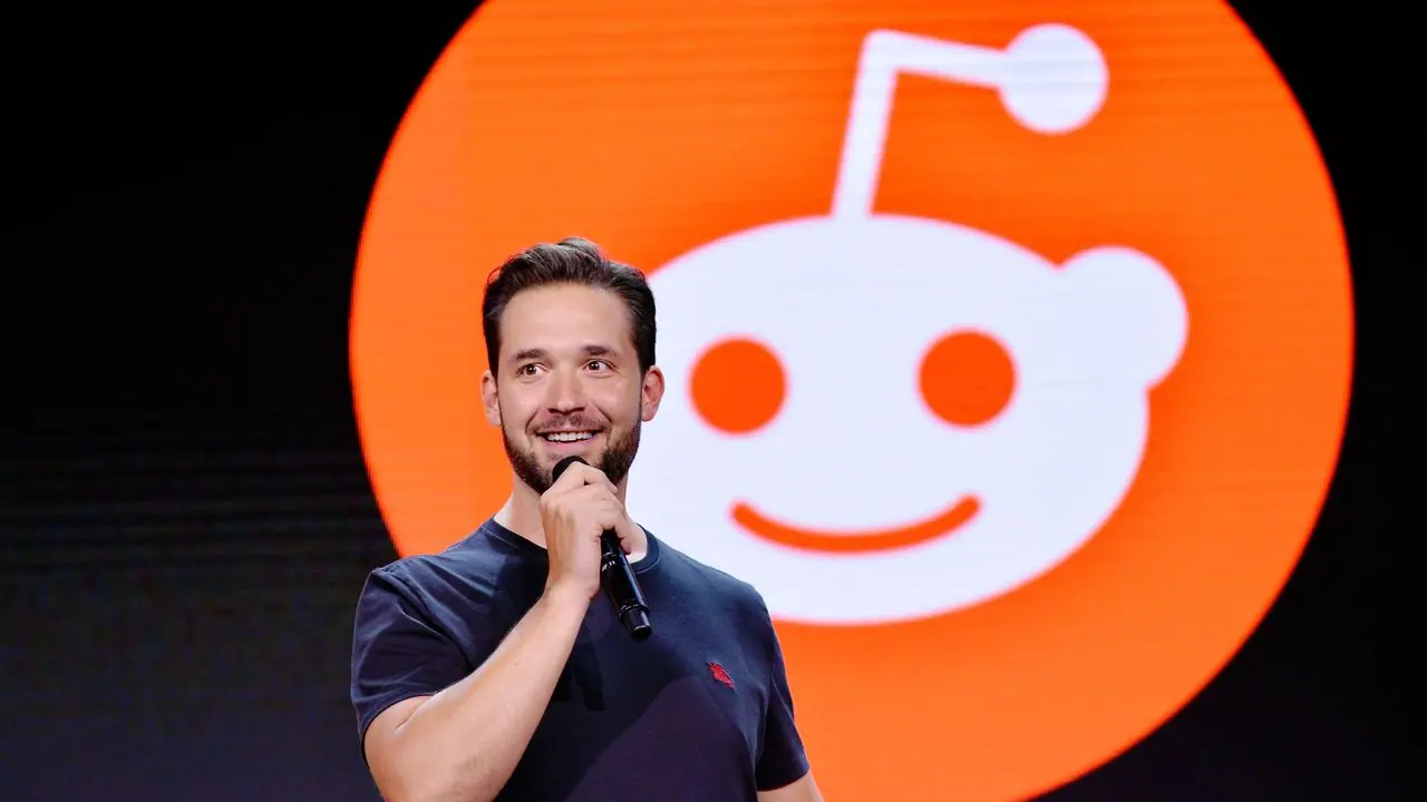https://stocktwits.com/news articles/markets/equity/rddt co founder wants to cut through ai noise why alexis ohanian says industry has done a tone deaf job explaining the risks/cZtYFDQRBP1 https://stocktwits.com/news articles/markets/equity/rddt co founder wants to cut through ai noise why alexis ohanian says industry has done a tone deaf job explaining the risks/cZtYFDQRBP1