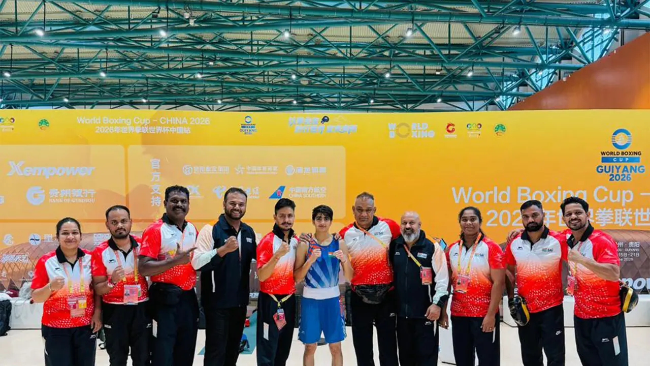 Minakshi celebrates her QF bout with coaches at World Boxing Cup China 2026. (Photo/BFI) Minakshi celebrates her QF bout with coaches at World Boxing Cup China 2026. (Photo/BFI)