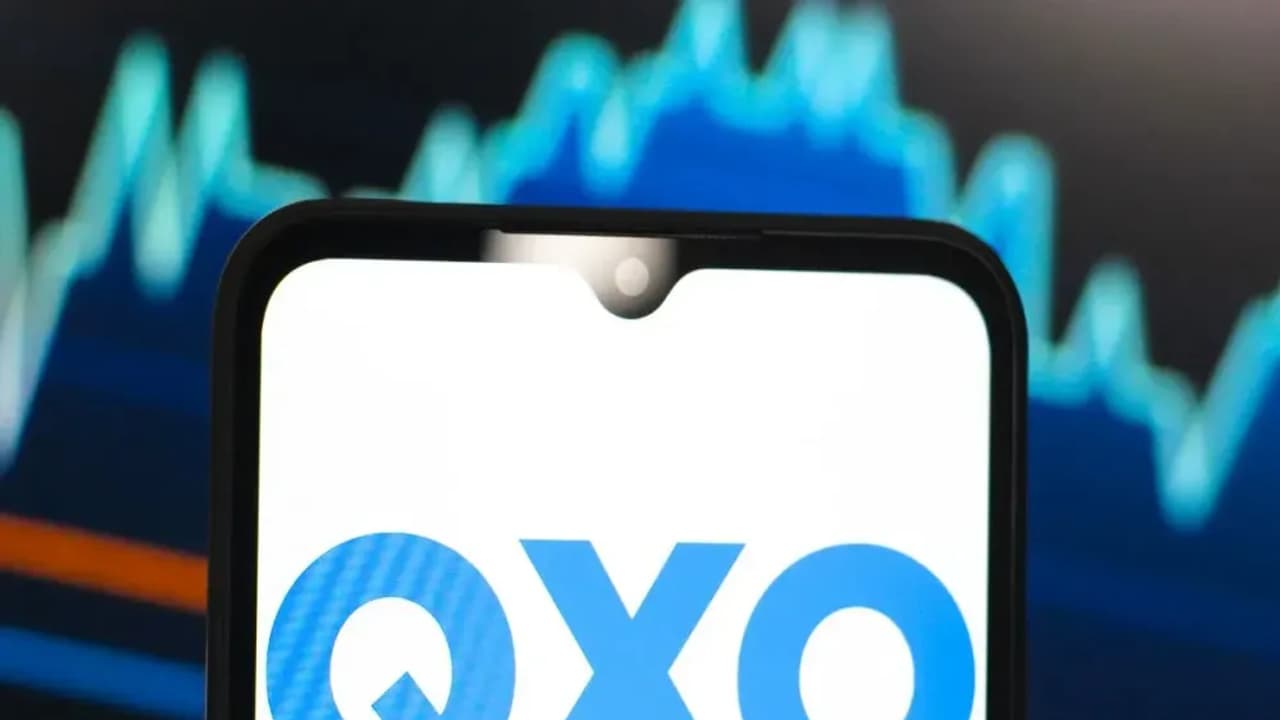 https://stocktwits.com/news articles/markets/equity/qxo stock surges after wolfe initiates coverage/chkzD2uRbUJ