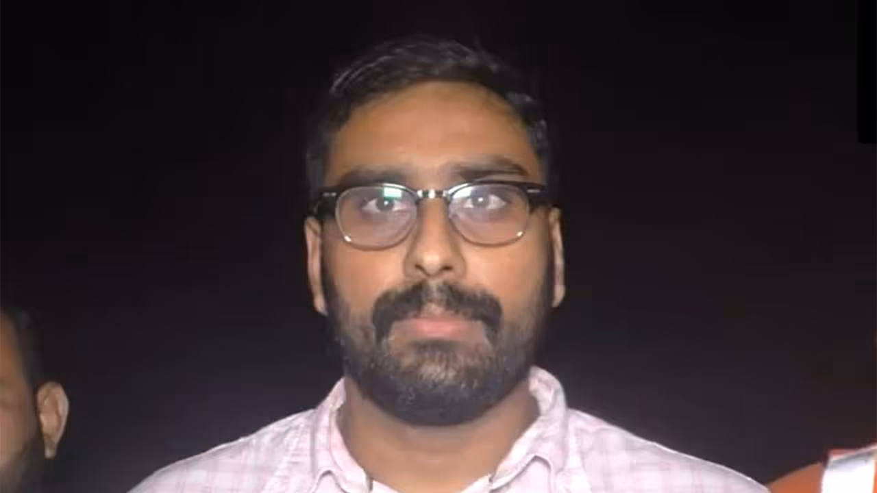 SDM Dharmik Dobariya (Photo/ANI) SDM Dharmik Dobariya (Photo/ANI)