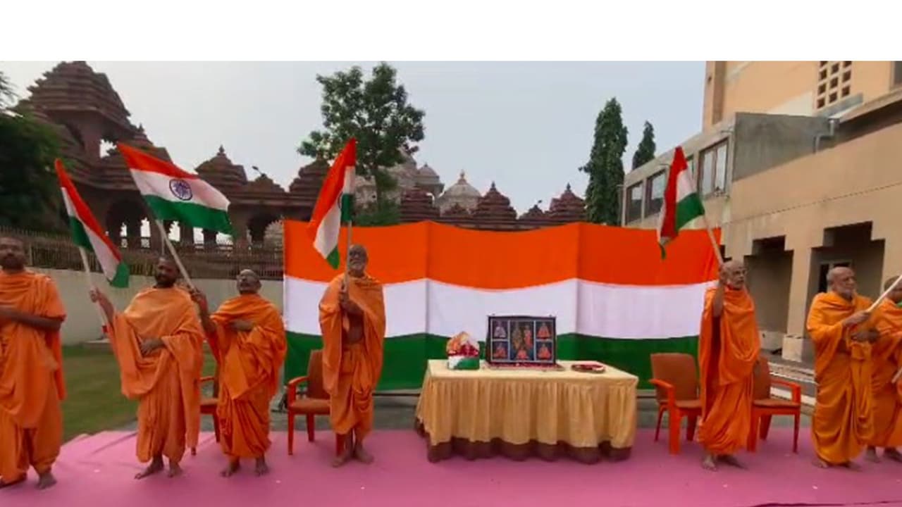 Saints waving the Tricolour (Photo: ANI) Saints waving the Tricolour (Photo: ANI)