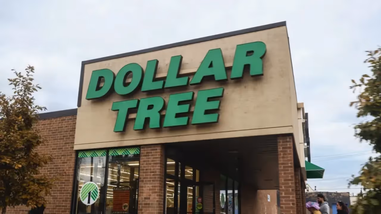 https://stocktwits.com/news articles/markets/equity/dltr stock dollar tree wins dual wall street upgrades analysts see earnings upside/cZmoY8bR7VY https://stocktwits.com/news articles/markets/equity/dltr stock dollar tree wins dual wall street upgrades analysts see earnings upside/cZmoY8bR7VY