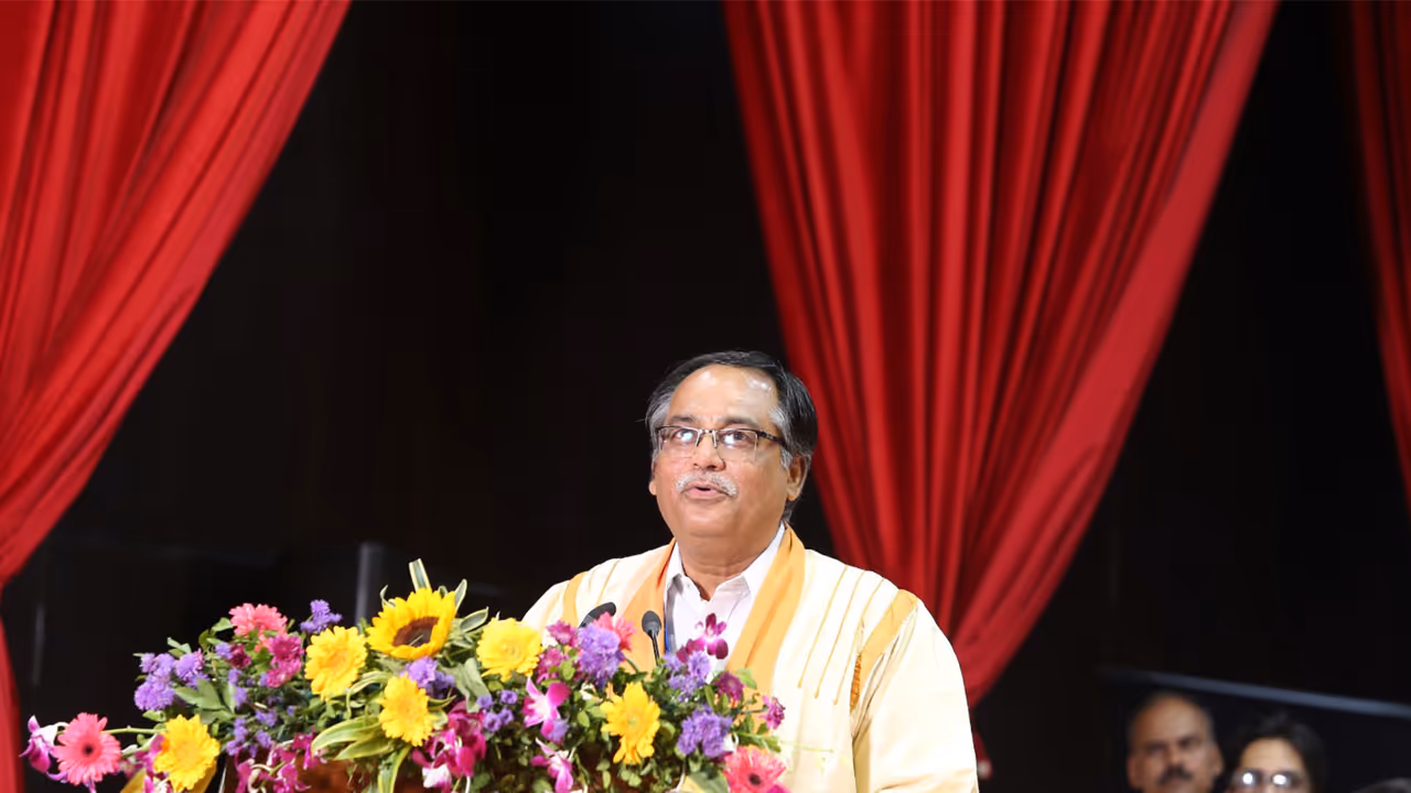 IIT Bombay Director Prof Shireesh Kedare (Photo/X/@iitbombay) IIT Bombay Director Prof Shireesh Kedare (Photo/X/@iitbombay)