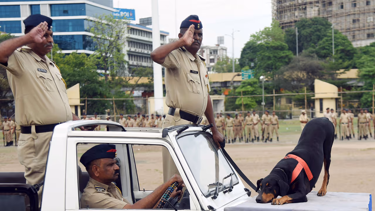 Retired Police dogs to remain with handlers post retirement (Photo/ANI) Retired Police dogs to remain with handlers post retirement (Photo/ANI)