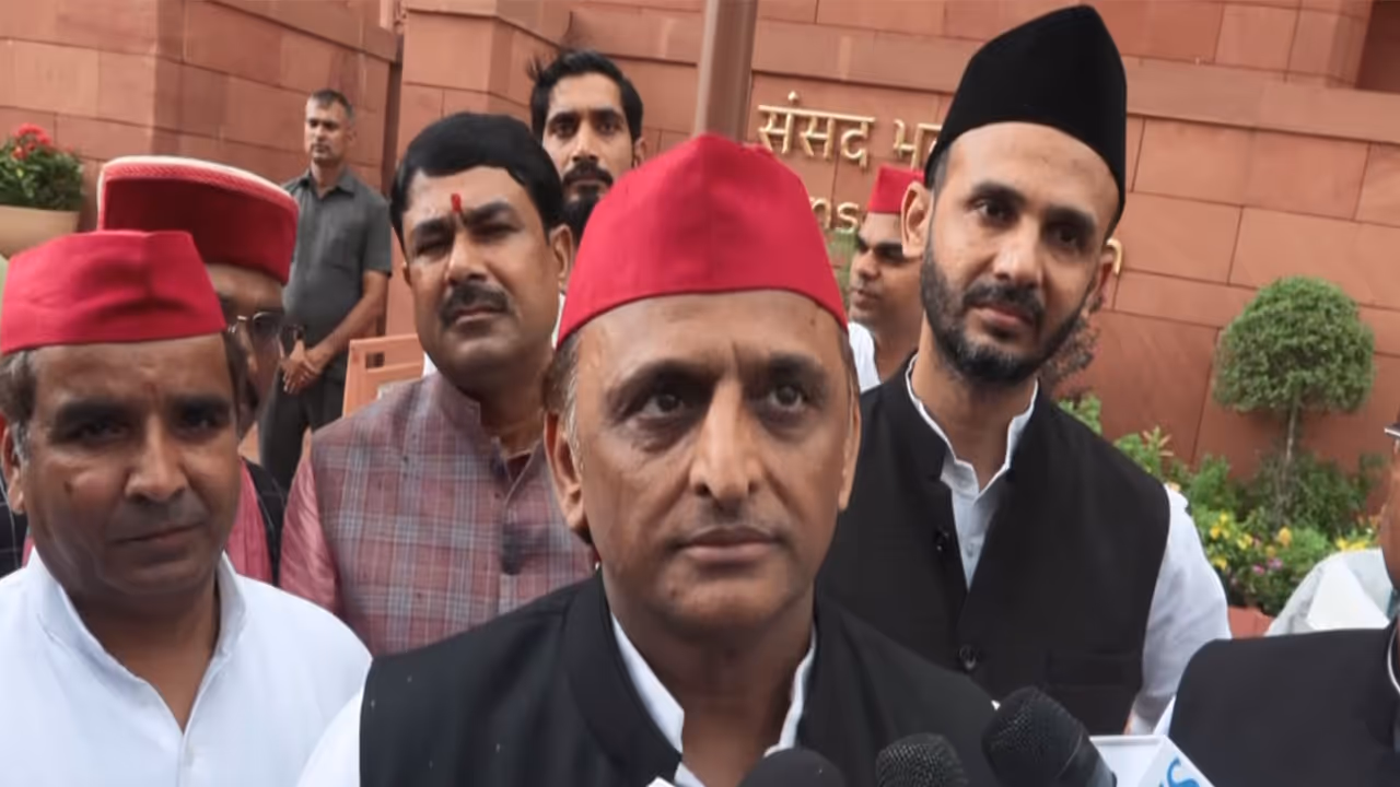 Samajwadi Party chief Akhilesh Yadav (Photo/ANI) Samajwadi Party chief Akhilesh Yadav (Photo/ANI)