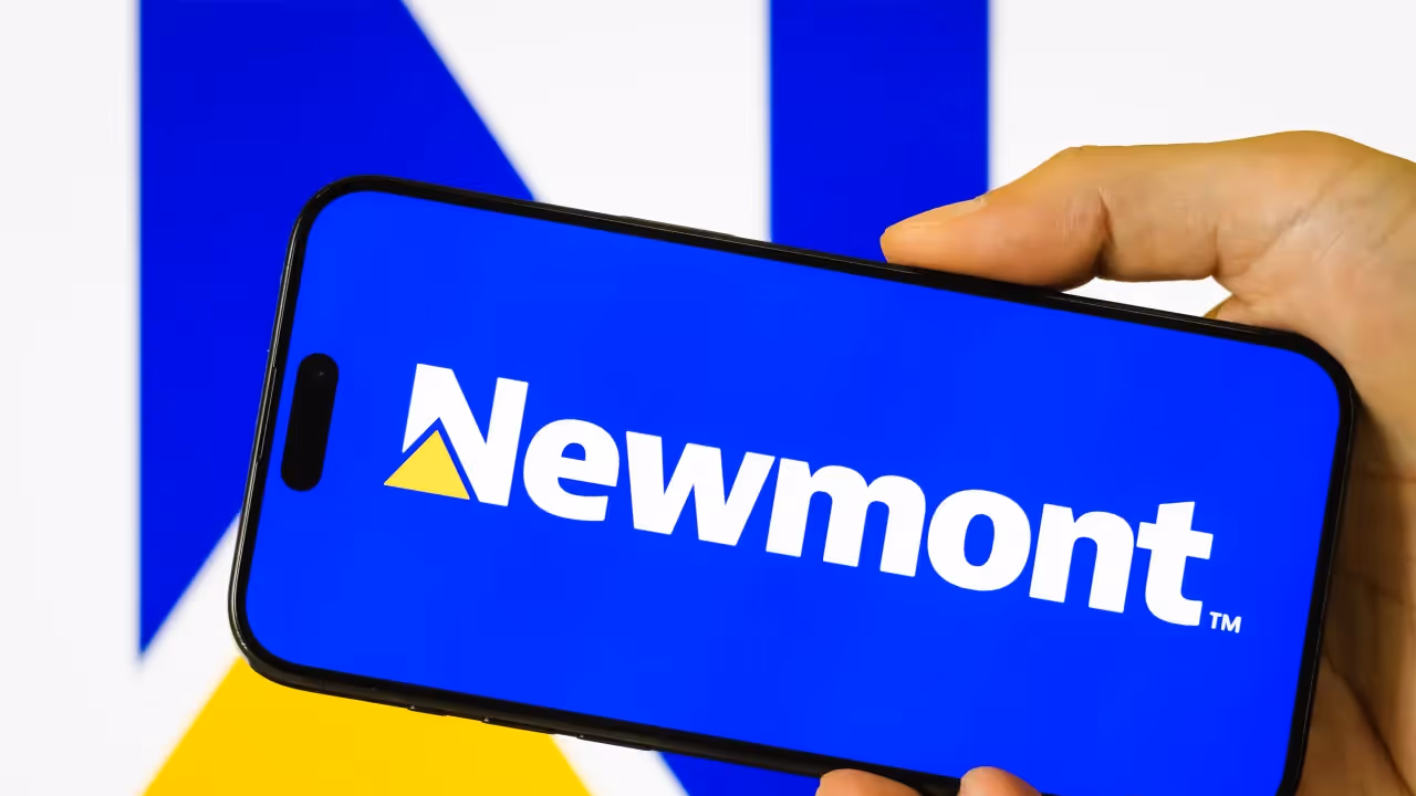 https://stocktwits.com/news articles/markets/equity/newmont stock jumps over 3 premarket/ch6SOJ6R3jx https://stocktwits.com/news articles/markets/equity/newmont stock jumps over 3 premarket/ch6SOJ6R3jx