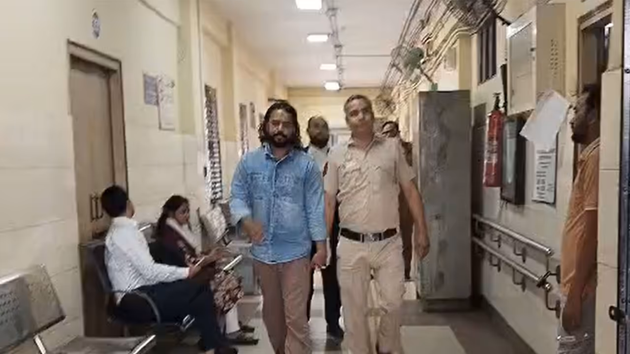 Amir Shokeen in Delhi's Tis Hazari Court (Photo/ANI) Amir Shokeen in Delhi's Tis Hazari Court (Photo/ANI)