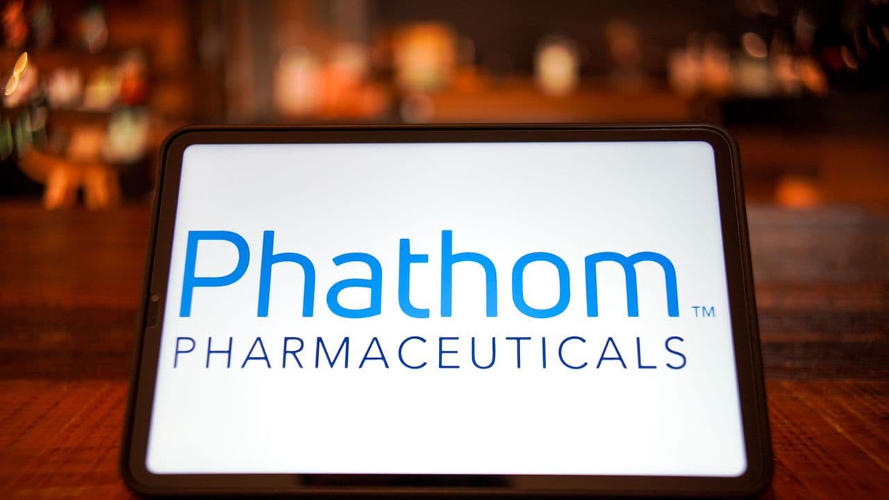 https://stocktwits.com/news articles/markets/equity/phat stock eyes worst day in nearly two years after generic drug maker challenges key drug s exclusivity/cZxynnzRBx6 https://stocktwits.com/news articles/markets/equity/phat stock eyes worst day in nearly two years after generic drug maker challenges key drug s exclusivity/cZxynnzRBx6
