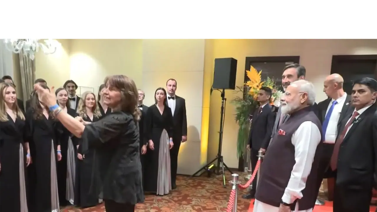 Lucnica Ensemble performs rendition of 'Vande Mataram' for PM Modi in Bratislava (Photo/ANI) Lucnica Ensemble performs rendition of 'Vande Mataram' for PM Modi in Bratislava (Photo/ANI)