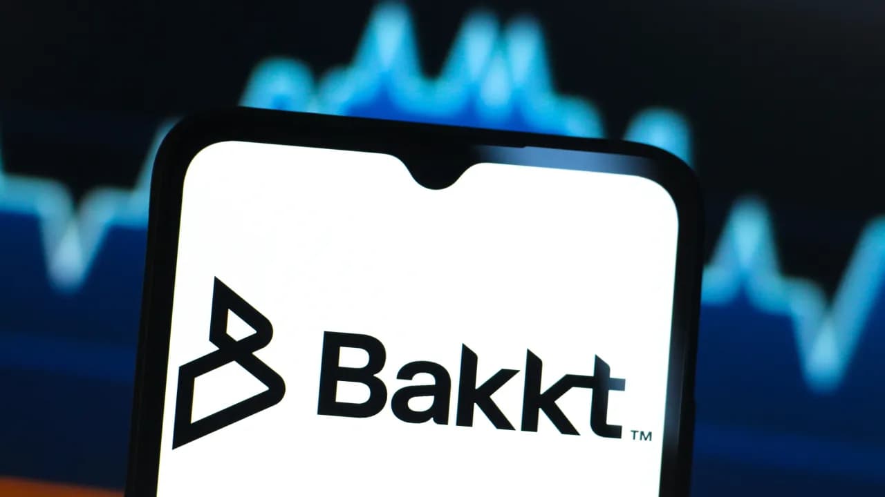 https://stocktwits.com/news articles/markets/equity/bakkt completes sale of loyalty unit charts path toward pure play crypto/chCYeokR3ar https://stocktwits.com/news articles/markets/equity/bakkt completes sale of loyalty unit charts path toward pure play crypto/chCYeokR3ar