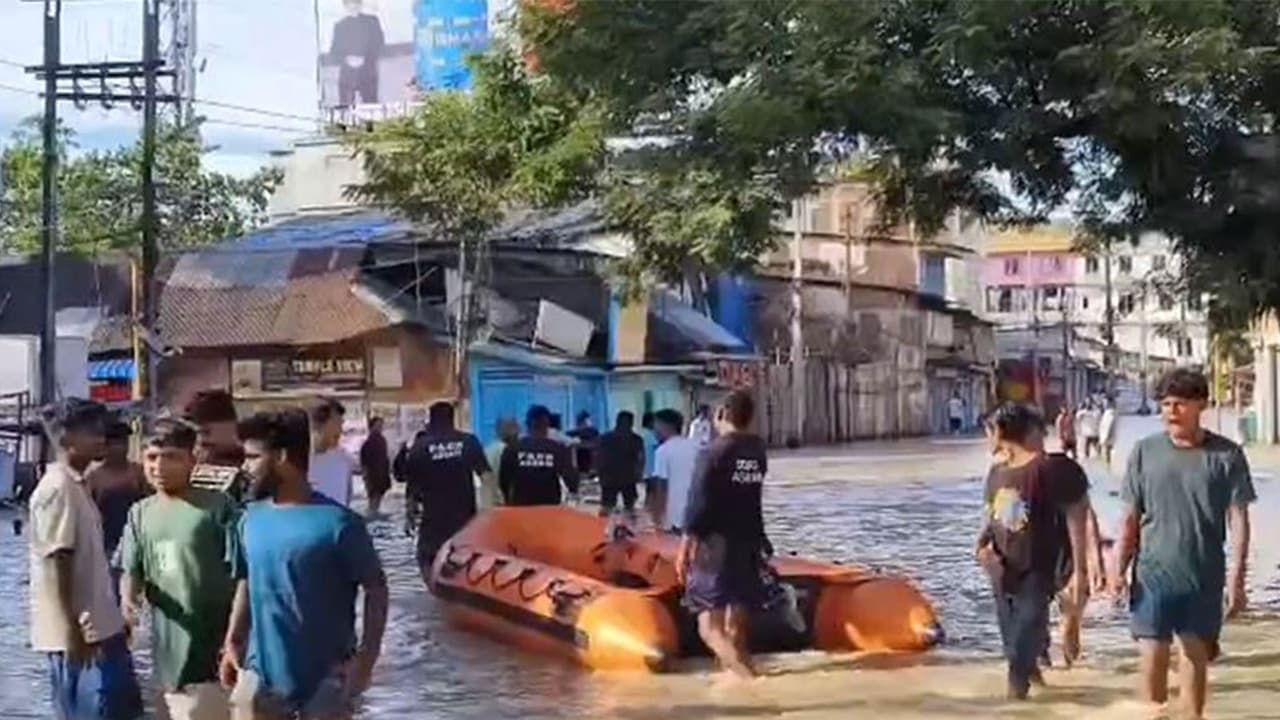 Floodwater enters main market area after rise in river levels (Photo/ANI) Floodwater enters main market area after rise in river levels (Photo/ANI)