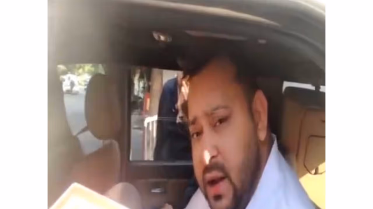 Rashtriya Janata Dal (RJD) leader Tejashwi Yadav (Photo/ANI) Rashtriya Janata Dal (RJD) leader Tejashwi Yadav (Photo/ANI)