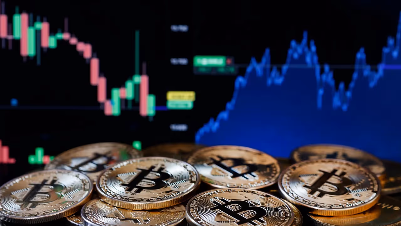 https://stocktwits.com/news articles/markets/cryptocurrency/bitcoin anti decay hedge 10 year returns/cZYQESoRJVV https://stocktwits.com/news articles/markets/cryptocurrency/bitcoin anti decay hedge 10 year returns/cZYQESoRJVV