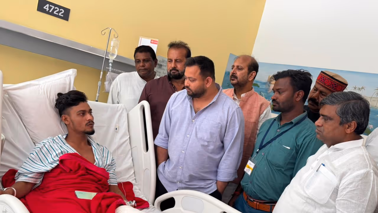 Bihar LoP Tejashwi Yadav meets Siwan's injured protestors (Photo/X/@yadavtejashwi) Bihar LoP Tejashwi Yadav meets Siwan's injured protestors (Photo/X/@yadavtejashwi)
