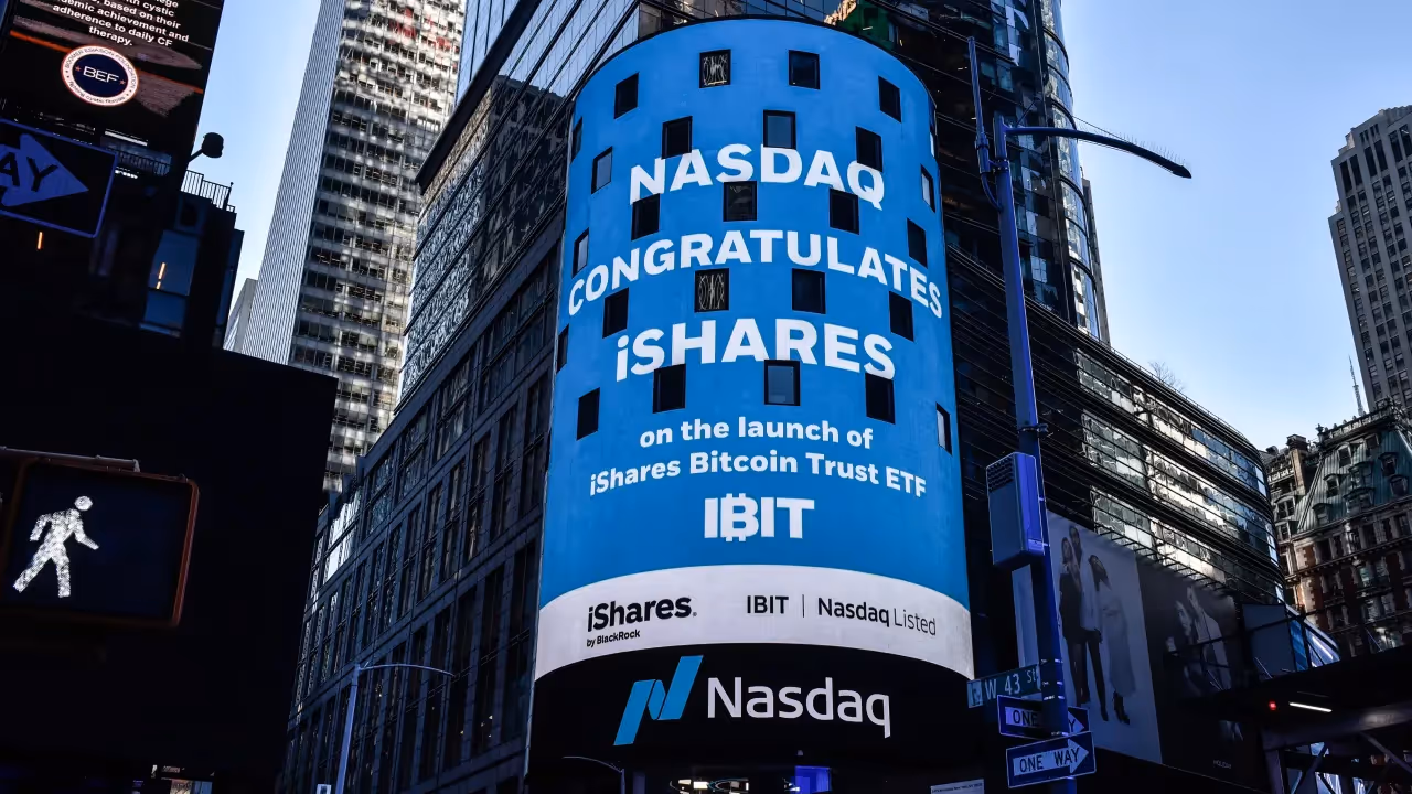https://stocktwits.com/news articles/markets/cryptocurrency/black rock bitcoin etf flashes golden cross as sec approves triple leveraged bitcoin ethereum et ps/cZDZoSERB1W https://stocktwits.com/news articles/markets/cryptocurrency/black rock bitcoin etf flashes golden cross as sec approves triple leveraged bitcoin ethereum et ps/cZDZoSERB1W