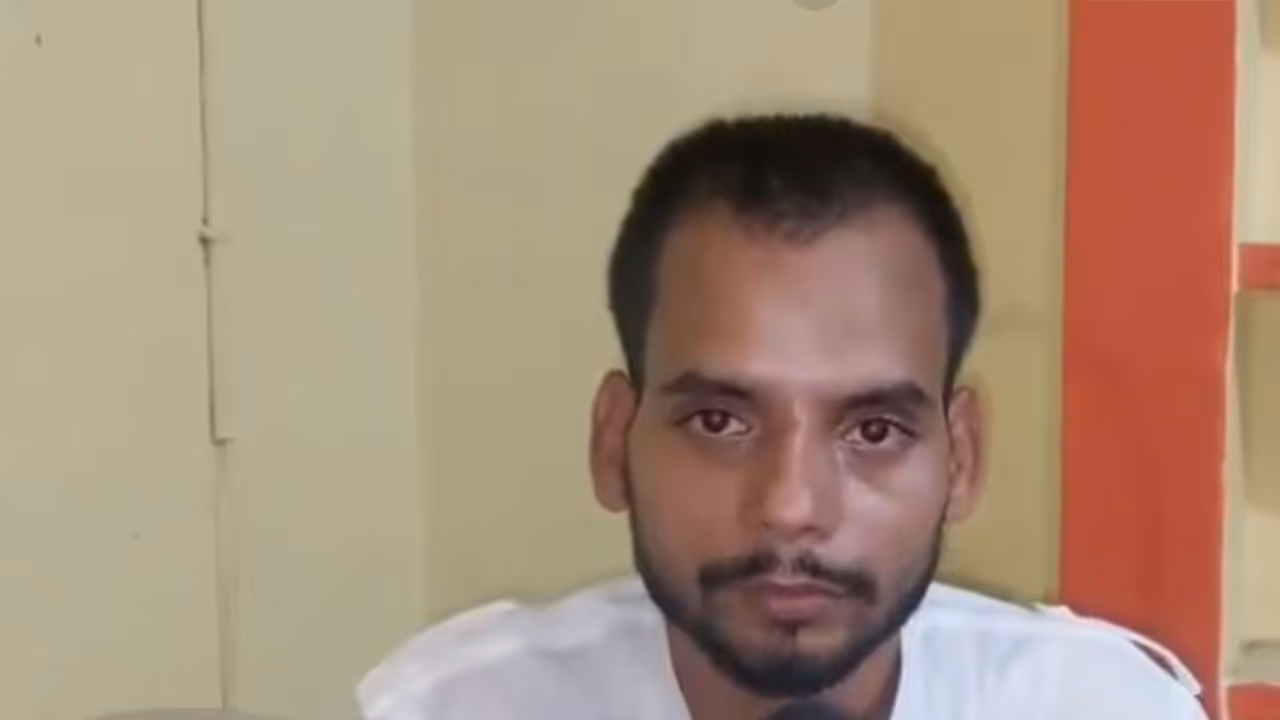 Bharat Tiwari’s brother Chandan Tiwari (Photo/ANI) Bharat Tiwari’s brother Chandan Tiwari (Photo/ANI)
