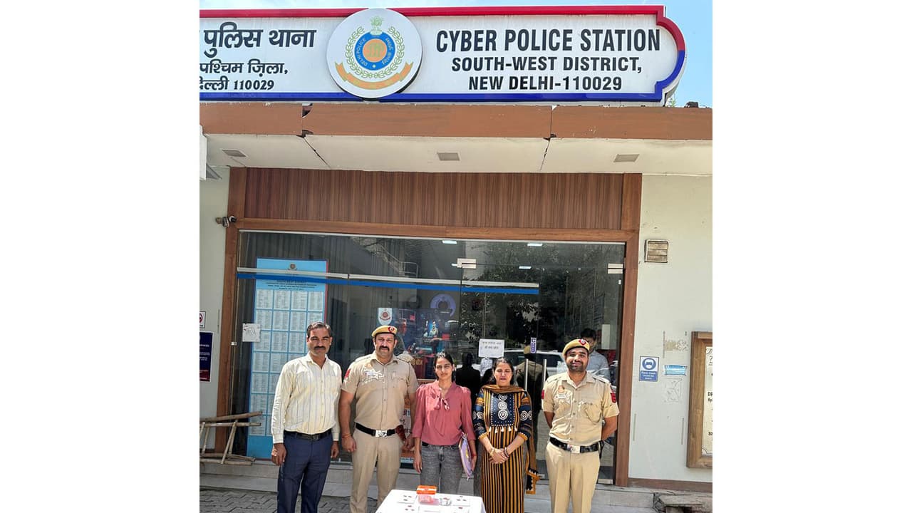 Delhi Police arrest fraudster (Photo/Delhi Police) Delhi Police arrest fraudster (Photo/Delhi Police)
