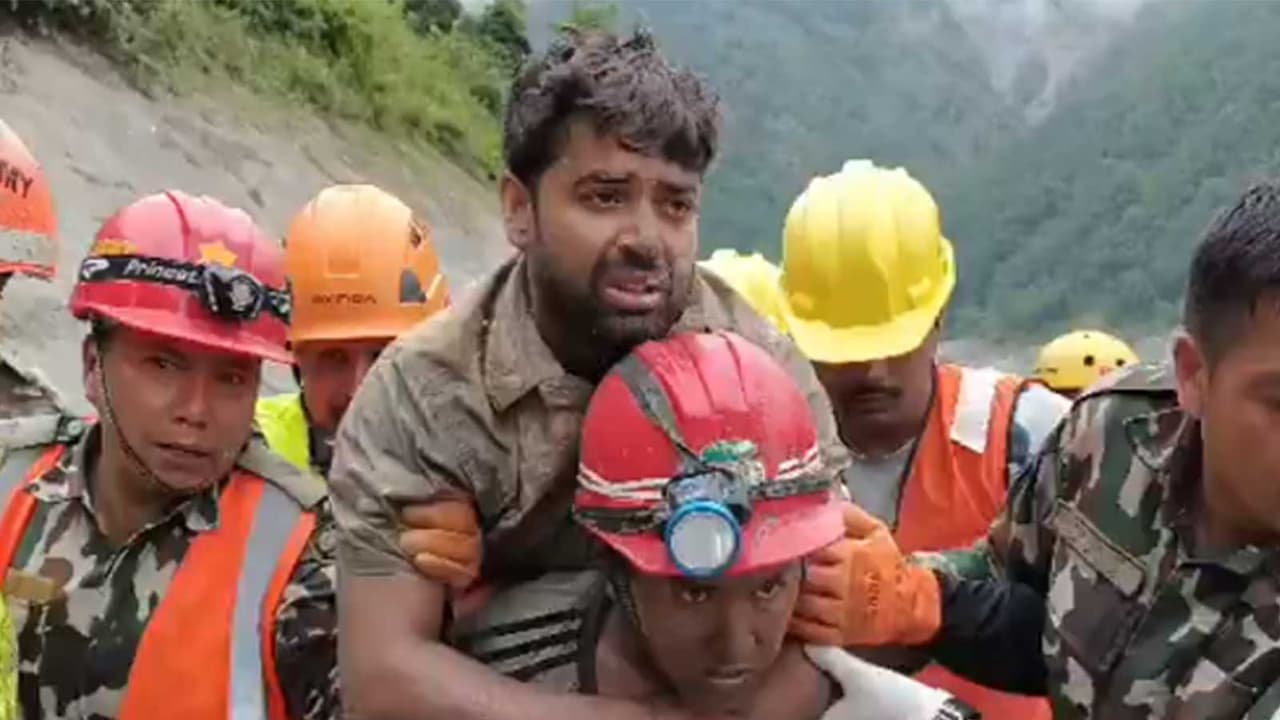 Rescue workers rescue one person from inside the tunnel of the Trishuli 3A hydel project (Photo/Nepalese Army) Rescue workers rescue one person from inside the tunnel of the Trishuli 3A hydel project (Photo/Nepalese Army)