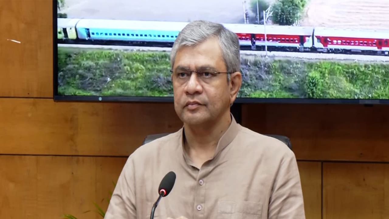 Union Railway Minister Ashwini Vaishnaw (Photo/ANI) Union Railway Minister Ashwini Vaishnaw (Photo/ANI)