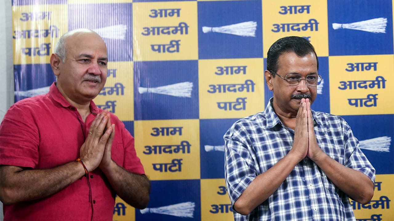 Manish Sisodia and Arvind Kejriwal (File Photo/ANI)