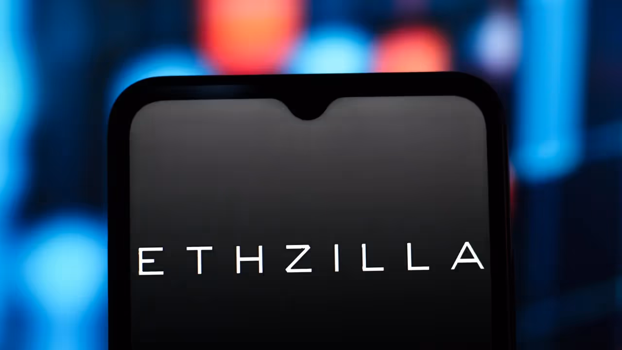 https://stocktwits.com/news articles/markets/equity/eth zilla jumps after meme trader capybara discloses major ethz position/cLG4iyoR3rb https://stocktwits.com/news articles/markets/equity/eth zilla jumps after meme trader capybara discloses major ethz position/cLG4iyoR3rb