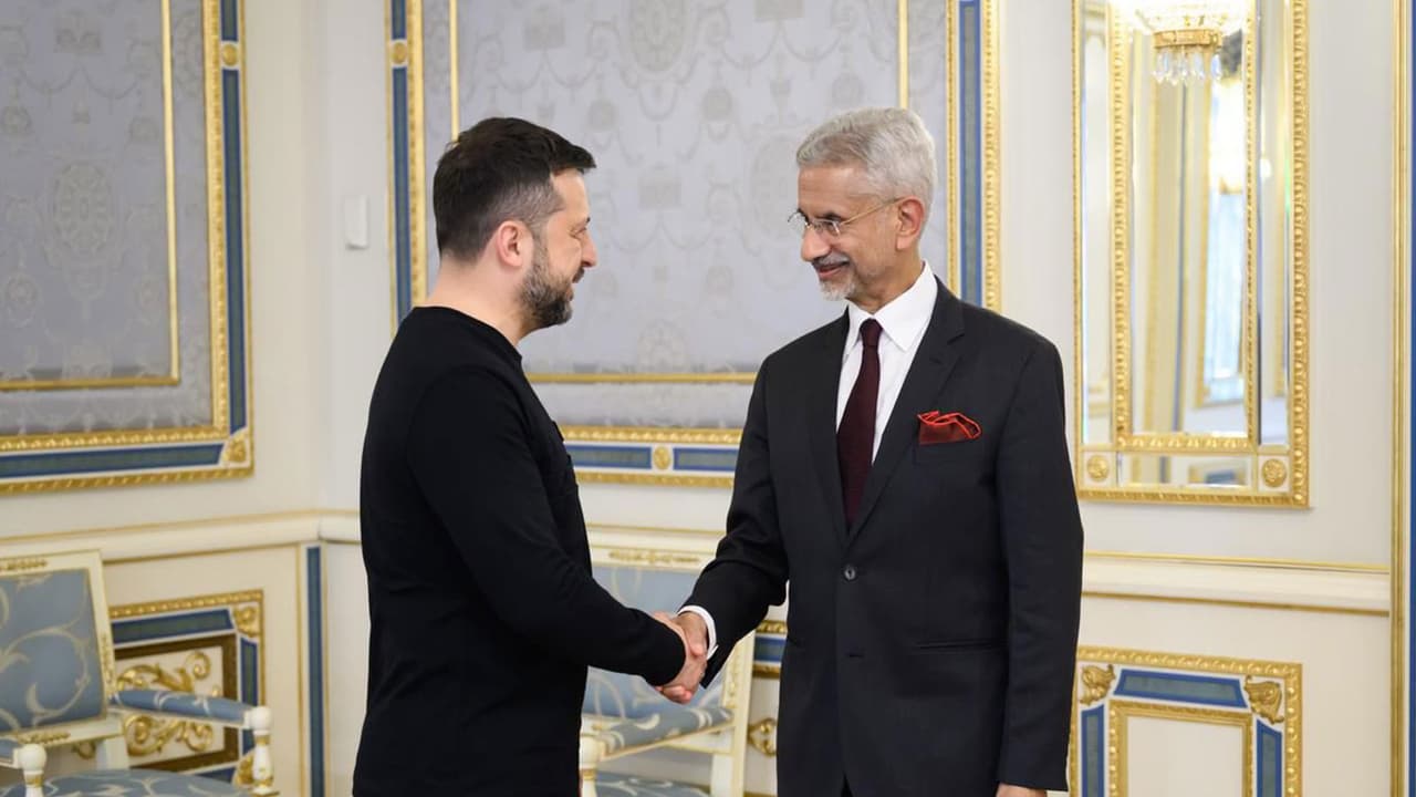 External Affair Minister S Jaishankar meets Ukrainian President Volodymyr Zelenskyy (Photo/X/@DrSJaishankar) External Affair Minister S Jaishankar meets Ukrainian President Volodymyr Zelenskyy (Photo/X/@DrSJaishankar)