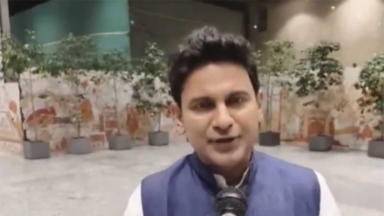 Lyricist Manoj Muntashir (Photos/ANI) Lyricist Manoj Muntashir (Photos/ANI)
