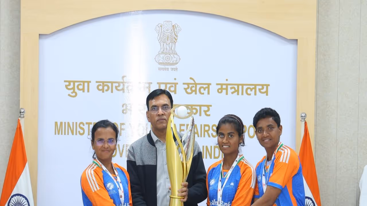 Mansukh Mandaviya (Photo: SAI Media) Mansukh Mandaviya (Photo: SAI Media)