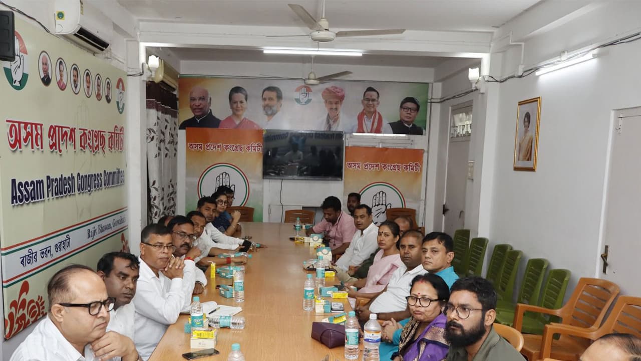 Visual from Congress' meeting in Assam (Photo/@INCAssam/X) Visual from Congress' meeting in Assam (Photo/@INCAssam/X)