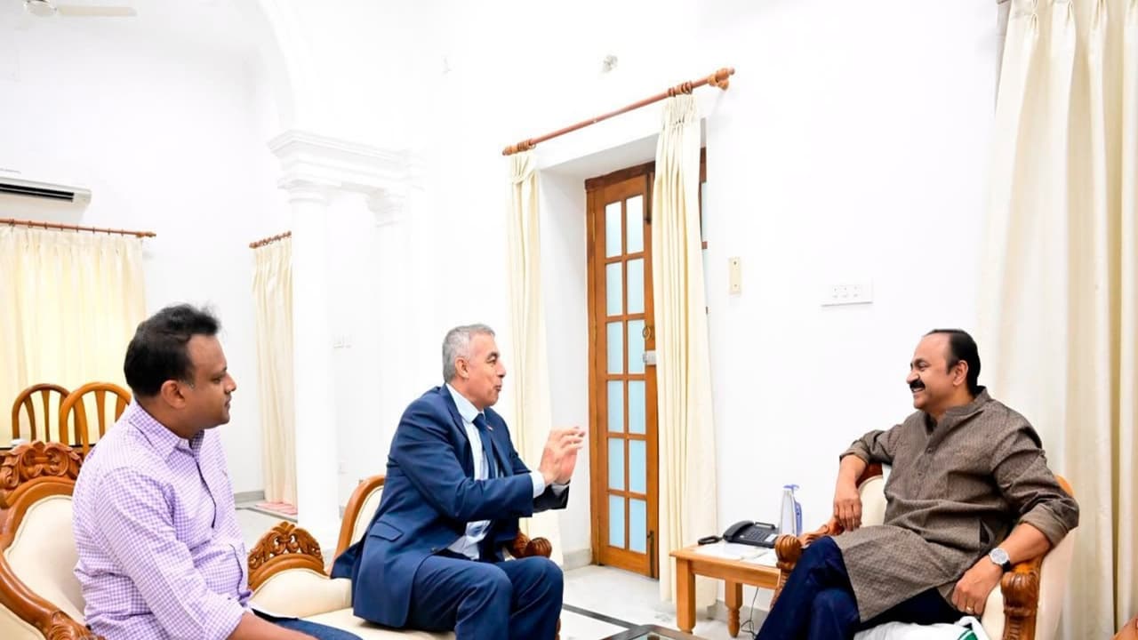 Keralam CM VD Satheesan meets Palestine Ambassador Abdullah Abu Shawesh (Photo/X/@vdsatheesan) Keralam CM VD Satheesan meets Palestine Ambassador Abdullah Abu Shawesh (Photo/X/@vdsatheesan)