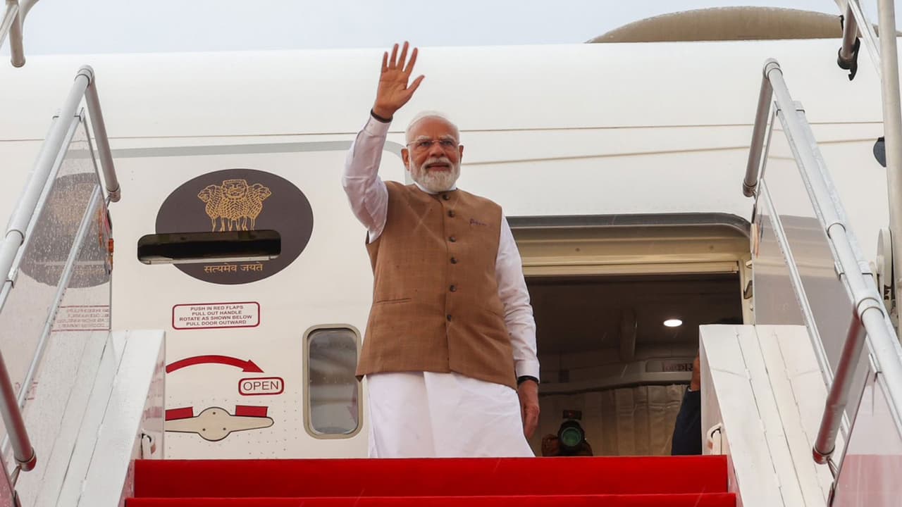 Prime Minister Narendra Modi departs from France (Photo: X@MEAIndia) Prime Minister Narendra Modi departs from France (Photo: X@MEAIndia)