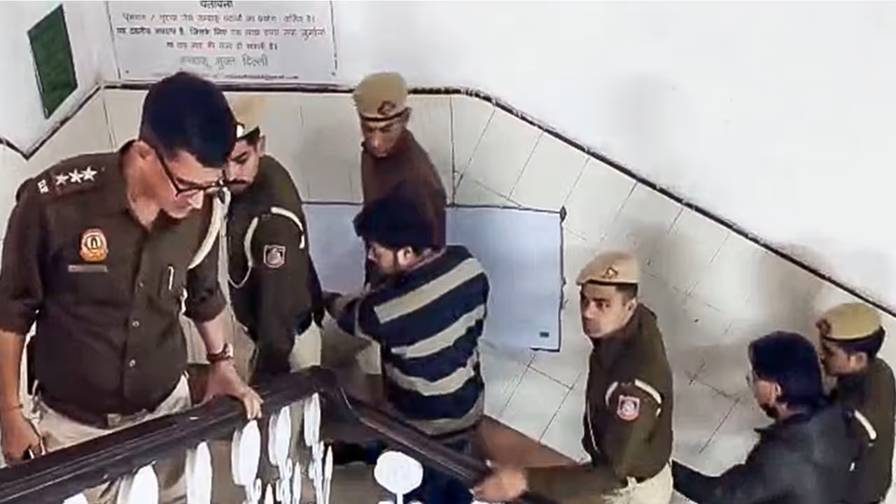 Delhi police produce accused at Patiala House Court (Photo/ANI)