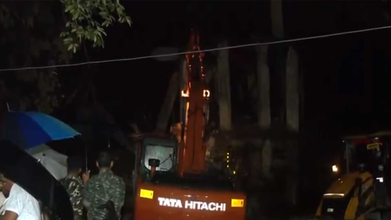 Rescue operation underway (Photo/ANI) Rescue operation underway (Photo/ANI)