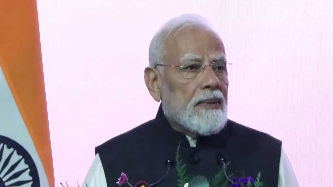 PM Modi at the India Australia CEO Forum and Economic Roadmap Business Reception in Melbourne (Photo/ANI/DD) PM Modi at the India Australia CEO Forum and Economic Roadmap Business Reception in Melbourne (Photo/ANI/DD)