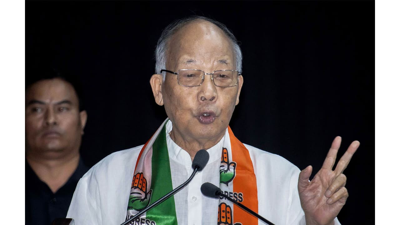 Former Manipur Chief Minister Okram Ibobi Singh (File photo/ANI) Former Manipur Chief Minister Okram Ibobi Singh (File photo/ANI)