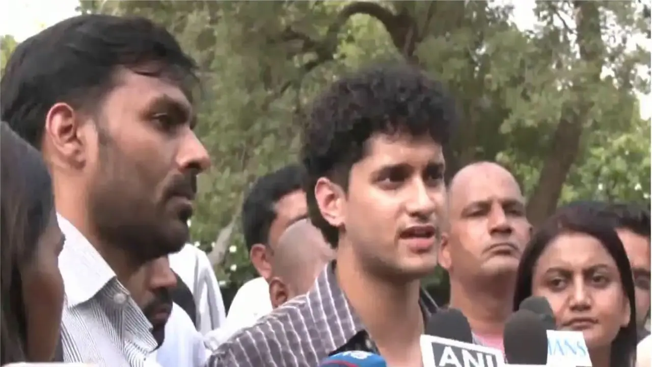 Cockroach Janta Party (CJP) Chief Spokesperson Saurav Das (Photo/ANI) Cockroach Janta Party (CJP) Chief Spokesperson Saurav Das (Photo/ANI)