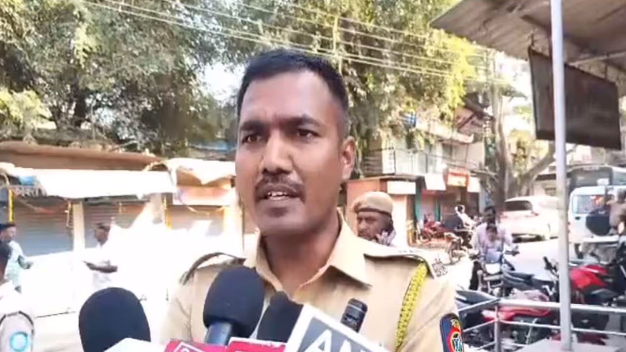Jalgaon Additional SP Sandeep Gavit (Photo/ANI) Jalgaon Additional SP Sandeep Gavit (Photo/ANI)