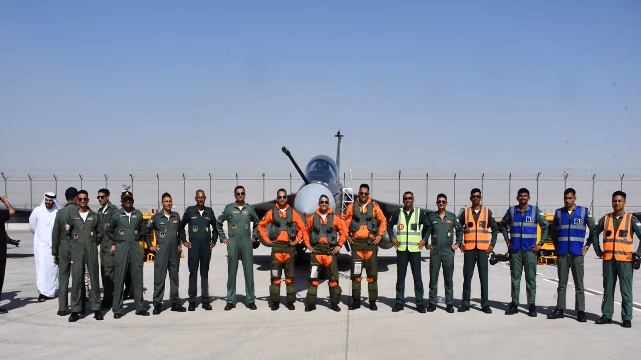 IAF contingent comprising of Suryakiran Aerobatic Team and Tejas fighters arrives in UAE for Dubai Air Show (Photo/ X@IAF_MCC)