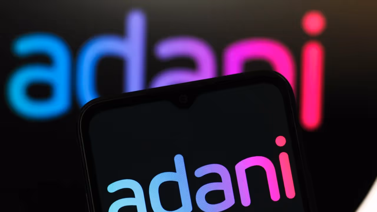 https://stocktwits.com/news articles/markets/equity/adani total gas builds bullish base sebi ra vijay kumar gupta flags 670 trigger for fresh upside/ch8A24pR5As