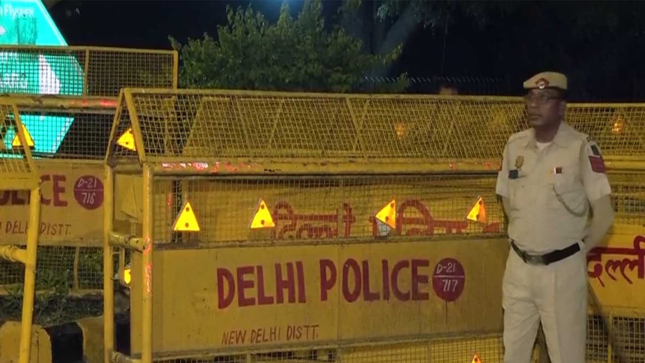 Delhi Police tightens security ahead of October 10 protest against CEC Gyanesh Kumar at Jantar Mantar (Photo/ANI) Delhi Police tightens security ahead of October 10 protest against CEC Gyanesh Kumar at Jantar Mantar (Photo/ANI)