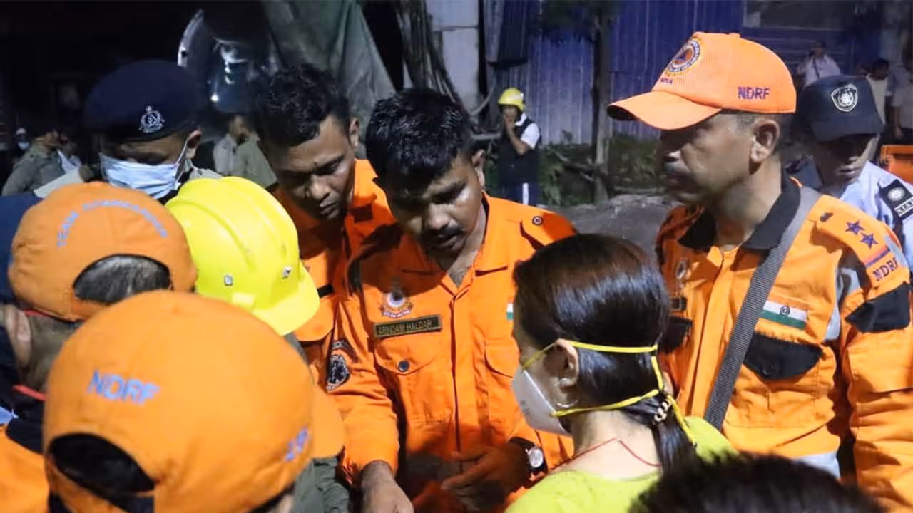 Rescue ops continue in Sikkim (Photo/Govt of Sikkim) Rescue ops continue in Sikkim (Photo/Govt of Sikkim)