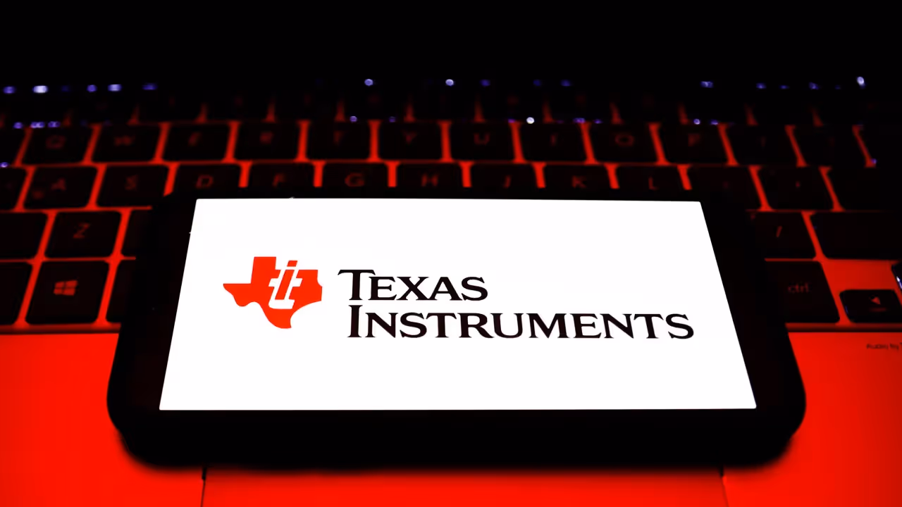 https://stocktwits.com/news articles/markets/equity/texas instruments stock slumps after hours on mixed q3/cLGPvvDR3p1