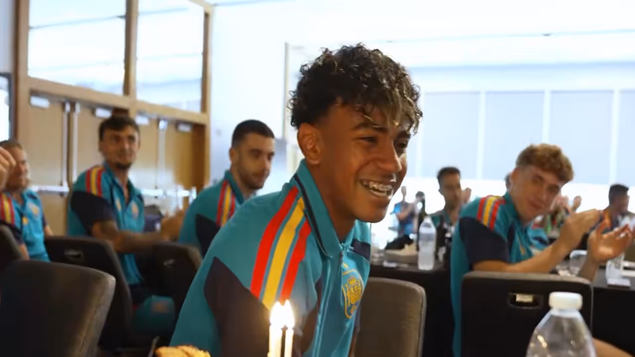 Lamine Yamal celebrated his 19th birthday ahead of semi final against France in FIFA World Cup 2026 (Photo: X/@SEFutbol) Lamine Yamal celebrated his 19th birthday ahead of semi final against France in FIFA World Cup 2026 (Photo: X/@SEFutbol)