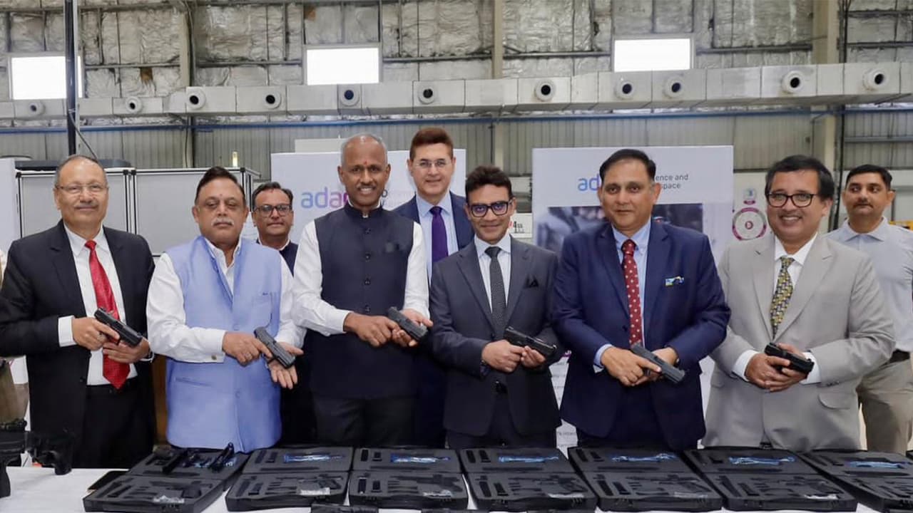 Adani Defence delivers 2000 indigenously manufactured LMGs to Army (Photo/Adani Defence media release) Adani Defence delivers 2000 indigenously manufactured LMGs to Army (Photo/Adani Defence media release)